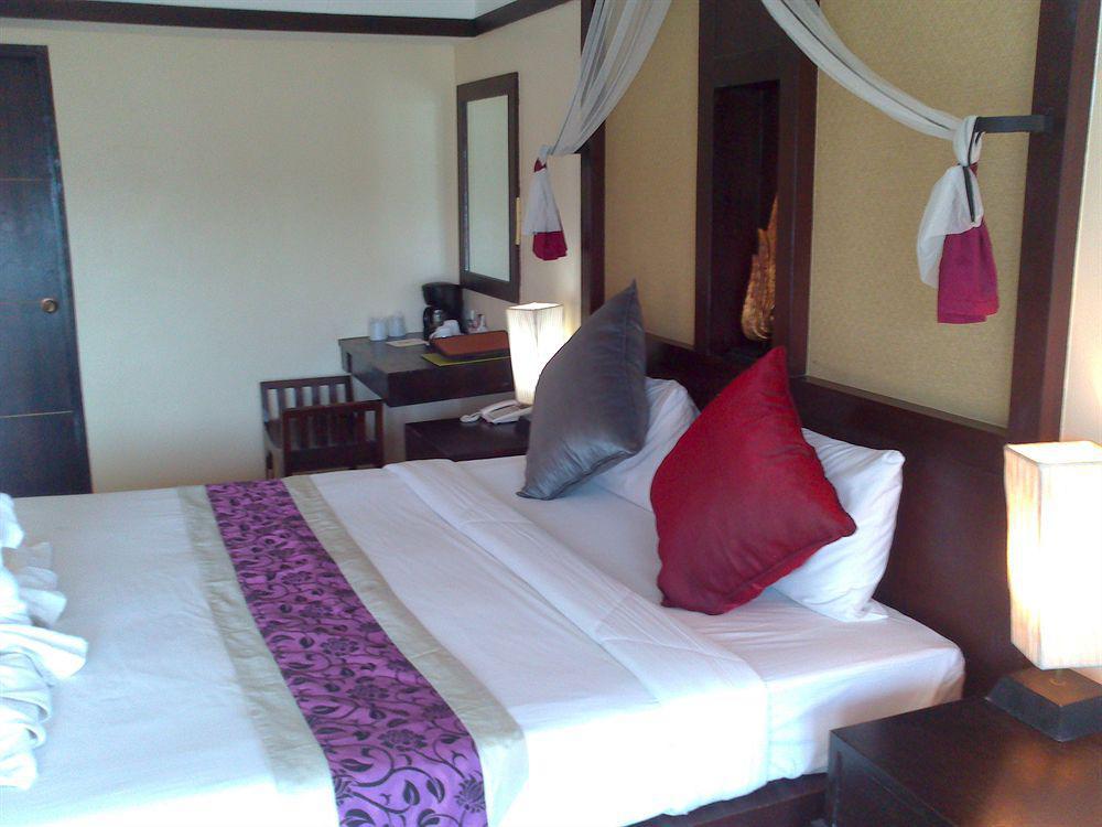 Oyo 255 The Ocean Hotel Patong Zewnętrze zdjęcie