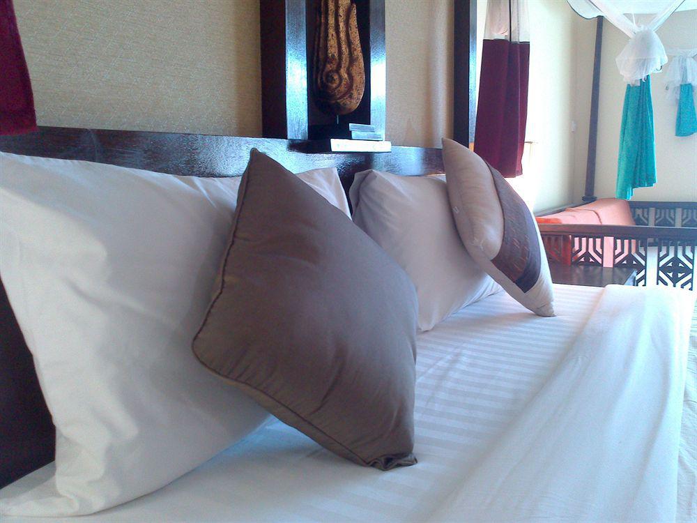 Oyo 255 The Ocean Hotel Patong Zewnętrze zdjęcie